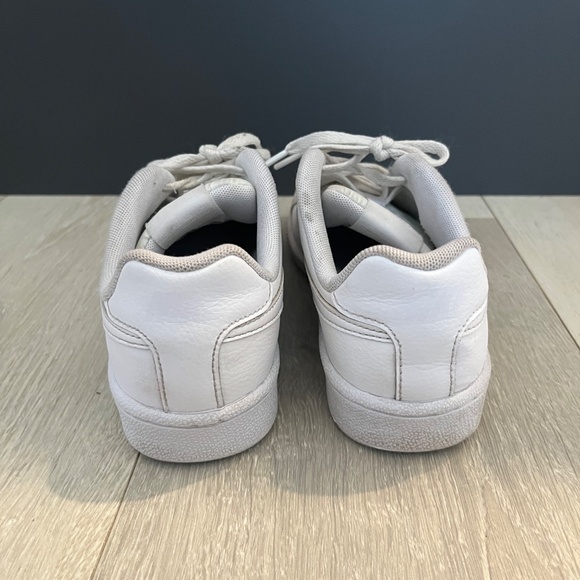 Nike Youth Court Borough Low - Picture 2 of 2